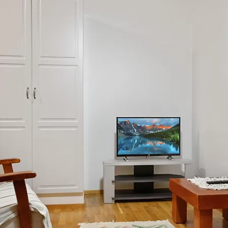 Point Vale 1 As 9 By Interhome Tahkovuori