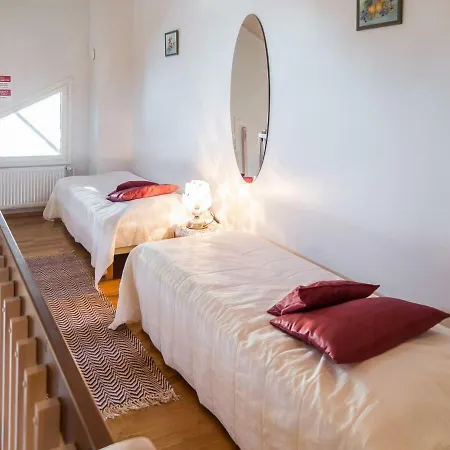 Holiday home Point Vale 1 Ap- 9 By Interhome